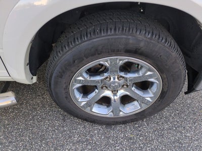 2017 RAM 1500 Laramie Crew Cab 4x4 5'7" Box