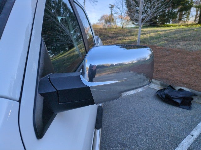 2017 RAM 1500 Laramie Crew Cab 4x4 5'7" Box