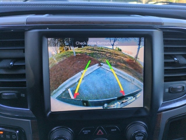 2017 RAM 1500 Laramie Crew Cab 4x4 5'7" Box