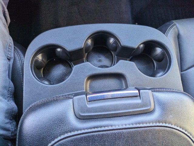 2017 RAM 1500 Laramie Crew Cab 4x4 5'7" Box