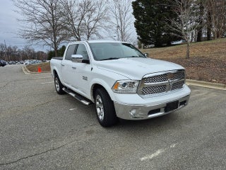 2017 RAM 1500 Laramie Crew Cab 4x4 5'7" Box