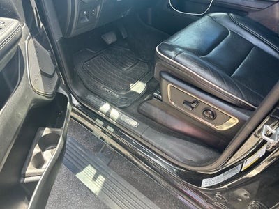 2020 RAM 1500 Limited Crew Cab 4x4 5'7" Box