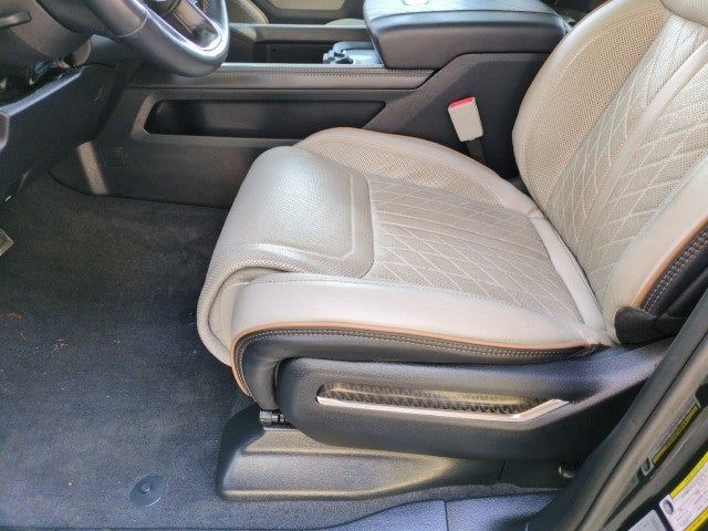 2025 RAM 1500 Tungsten Crew Cab 4x4 5'7" Box