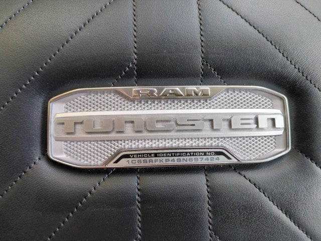 2025 RAM 1500 Tungsten Crew Cab 4x4 5'7" Box