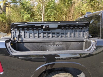 2025 RAM 1500 Tungsten Crew Cab 4x4 5'7" Box