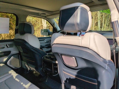 2025 RAM 1500 Tungsten Crew Cab 4x4 5'7" Box