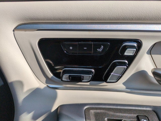 2025 RAM 1500 Tungsten Crew Cab 4x4 5'7" Box