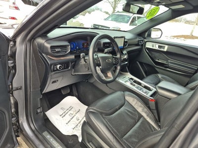 2023 Ford Explorer Platinum