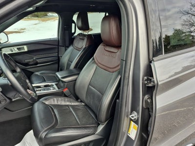 2023 Ford Explorer Platinum