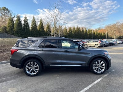 2023 Ford Explorer Platinum