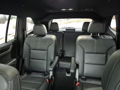 2024 GMC Acadia Elevation