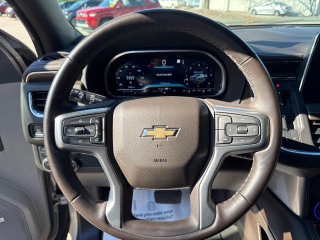 2023 Chevrolet Suburban LT