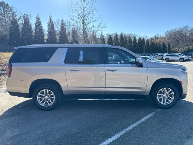 2023 Chevrolet Suburban LT