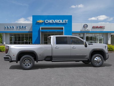 2026 GMC Sierra 3500 HD Denali Ultimate DRW