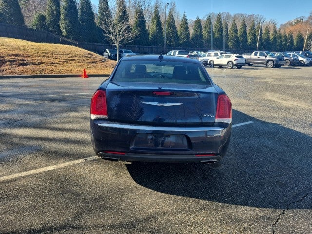 2015 Chrysler 300C Platinum