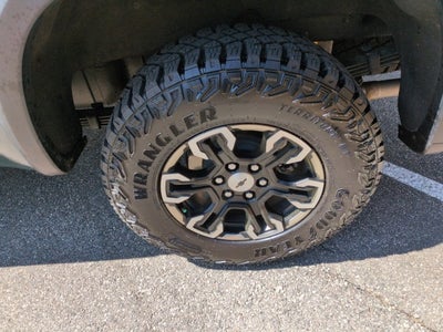 2025 Chevrolet Silverado 1500 ZR2