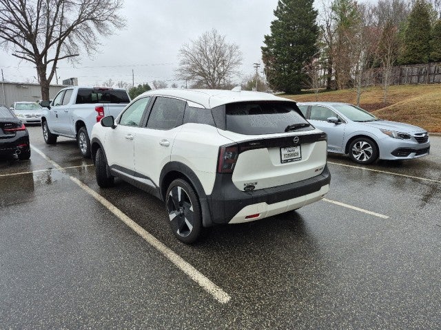 2025 Nissan Kicks SR Intelligent AWD