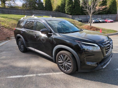 2022 Nissan Pathfinder SL 2WD