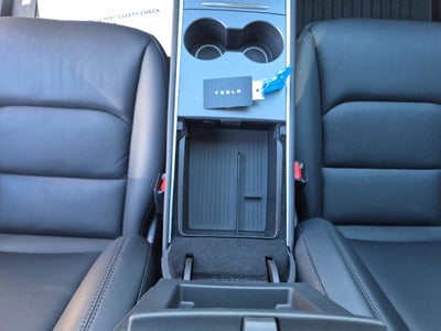 2024 Tesla Model Y Performance Dual Motor All-Wheel Drive