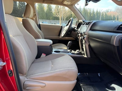 2022 Toyota 4Runner SR5