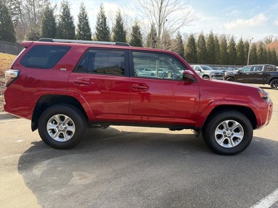 2022 Toyota 4Runner SR5