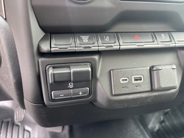 2025 GMC Sierra 3500 HD Chassis Cab Pro