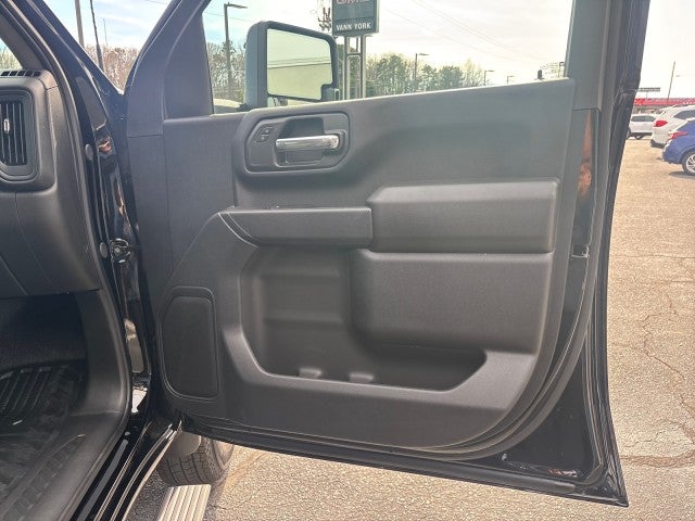 2025 GMC Sierra 3500 HD Chassis Cab Pro