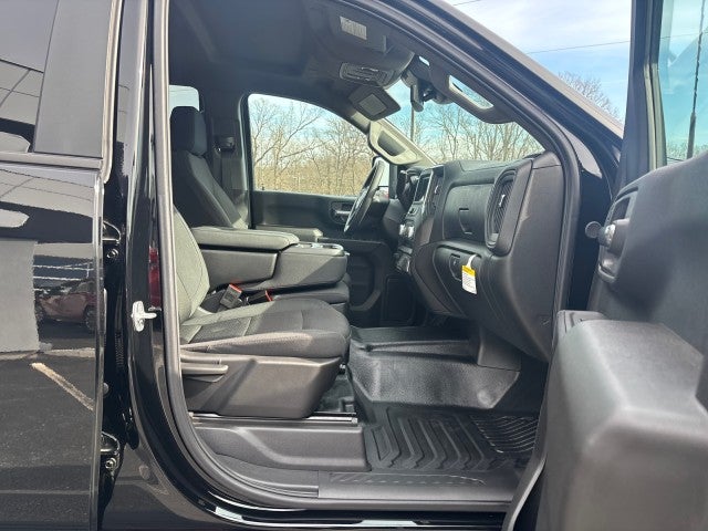 2025 GMC Sierra 3500 HD Chassis Cab Pro