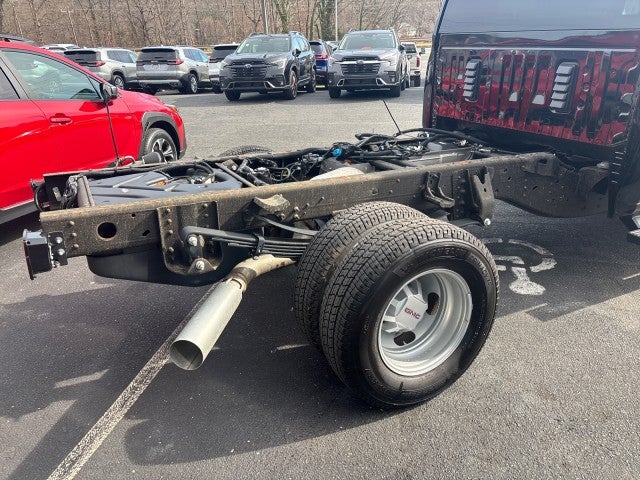 2025 GMC Sierra 3500 HD Chassis Cab Pro