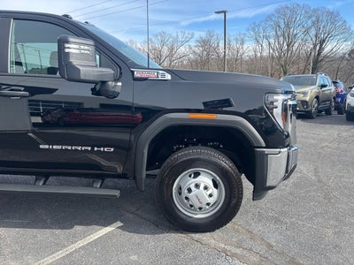 2025 GMC Sierra 3500 HD Chassis Cab Pro