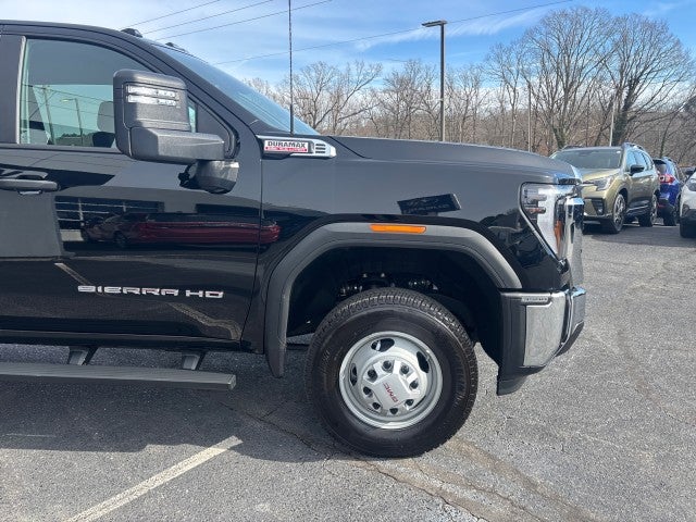 2025 GMC Sierra 3500 HD Chassis Cab Pro