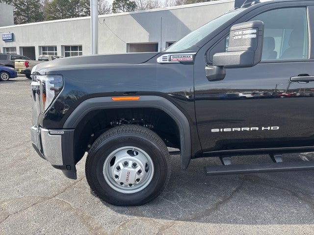 2025 GMC Sierra 3500 HD Chassis Cab Pro