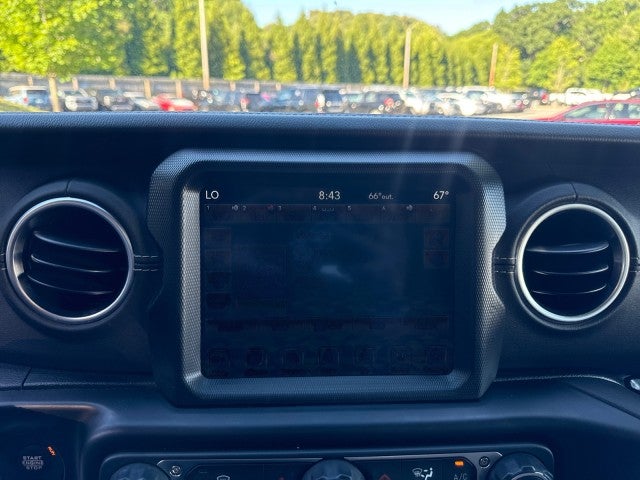 2022 Jeep Wrangler Unlimited Sahara 4x4