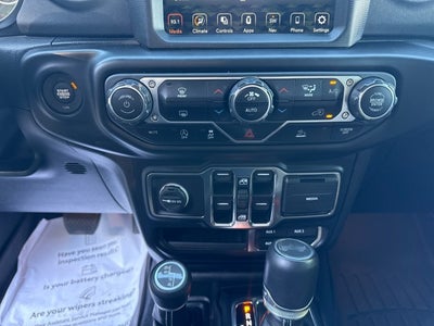 2022 Jeep Wrangler Unlimited Sahara 4x4
