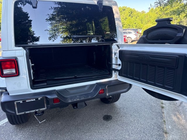 2022 Jeep Wrangler Unlimited Sahara 4x4