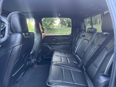2022 RAM 1500 Limited Crew Cab 4x4 5'7" Box