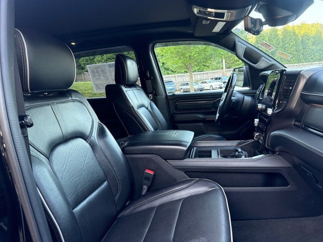 2022 RAM 1500 Limited Crew Cab 4x4 5'7" Box