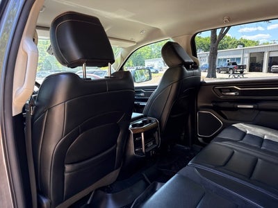 2022 RAM 1500 Laramie Crew Cab 4x4 5'7" Box