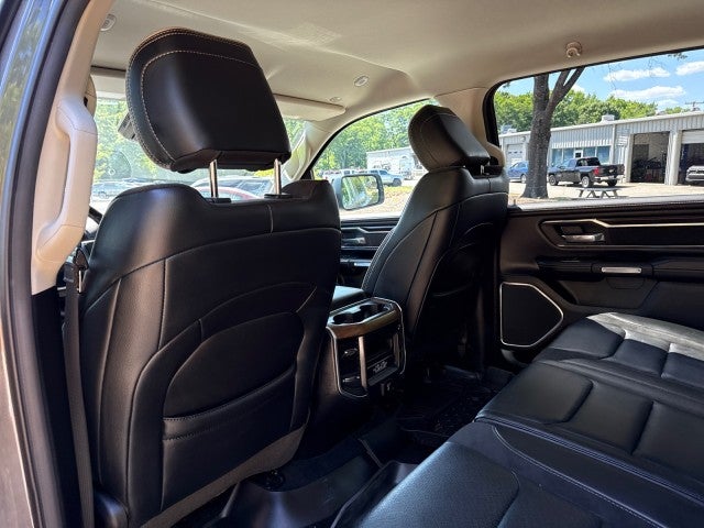 2022 RAM 1500 Laramie Crew Cab 4x4 5'7" Box
