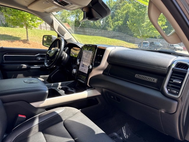 2022 RAM 1500 Laramie Crew Cab 4x4 5'7" Box