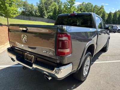 2022 RAM 1500 Laramie Crew Cab 4x4 5'7" Box