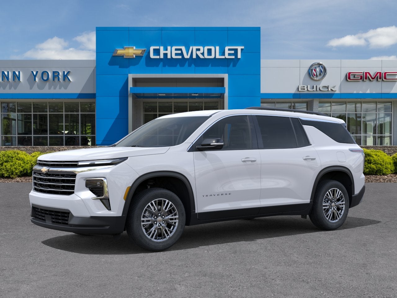 2026 Chevrolet Traverse LT - Photo 26
