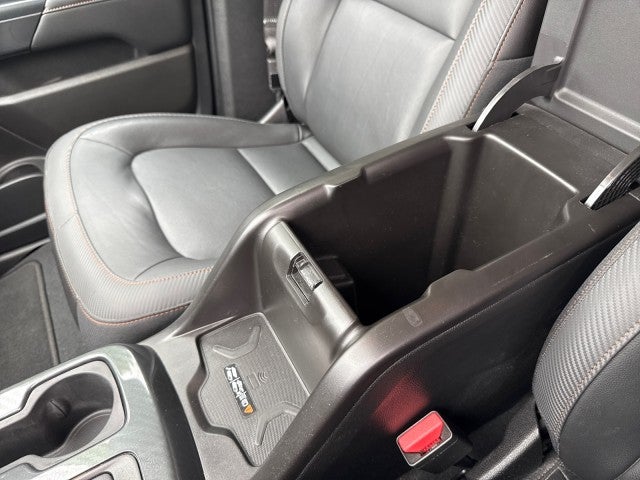2022 GMC Canyon AT4 - Leather