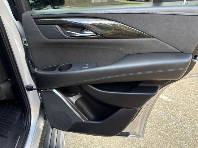 2018 Cadillac Escalade Platinum