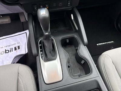 2022 Nissan Frontier Crew Cab SV 4x2