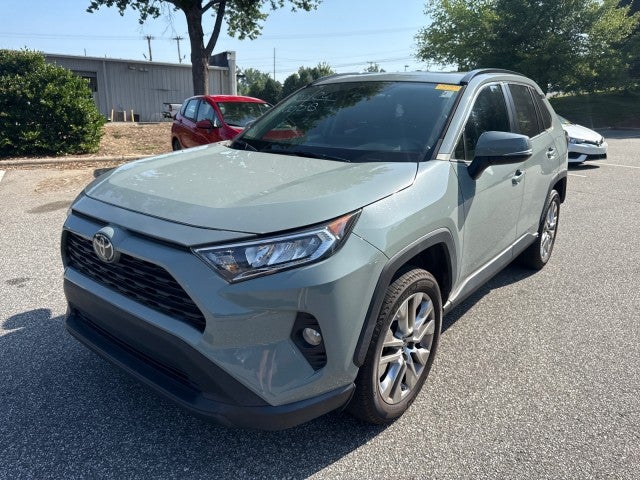 2020 Toyota RAV4 XLE Premium