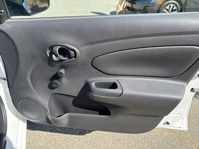 2014 Nissan Versa 1.6 S