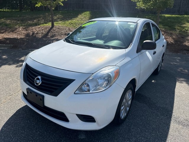 2014 Nissan Versa 1.6 S