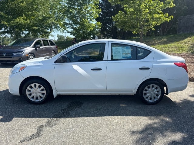 2014 Nissan Versa 1.6 S