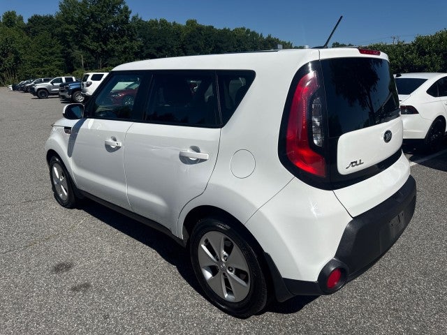 2016 Kia Soul Base
